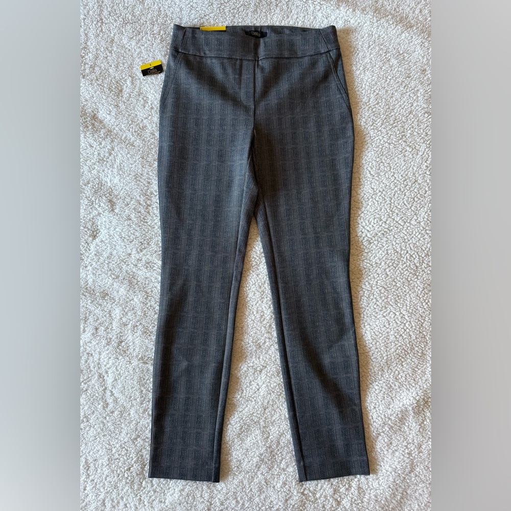 Dalia Women’s Pull On Dress Pants Gray Plaid New with Tags